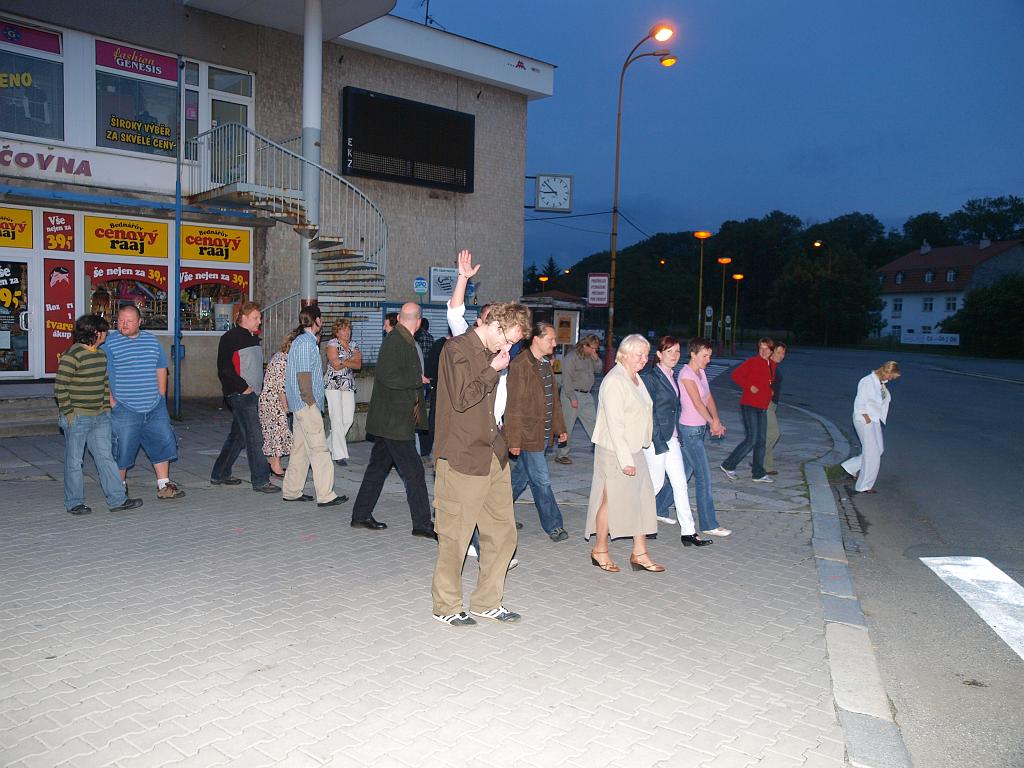 Sraz_2009-05-30_45.JPG - Pohov, rozchod, ...